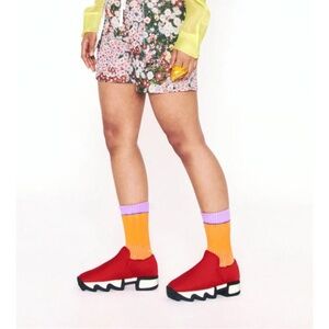 iRi WES I Neoprene Low Top Platform Sneaker